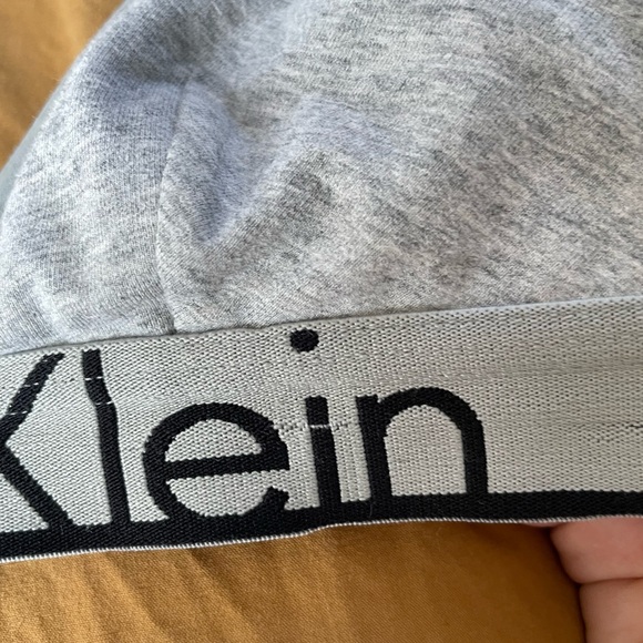 COPY - Calvin Klein unlined cotton grey bralette - Picture 4 of 5
